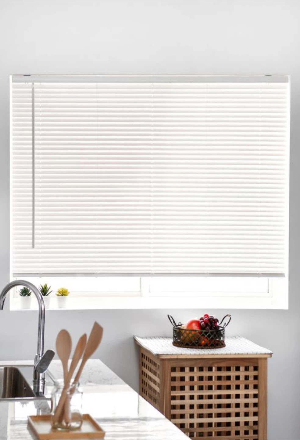 1" Cordless Mini Blind, 30.5”x72” - photo 3