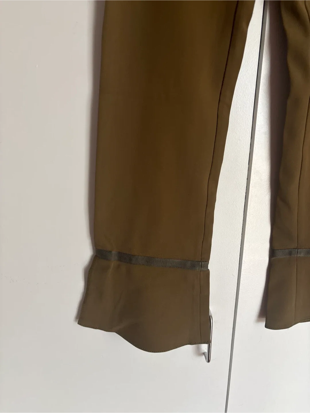 Prada Olive Green Pants Size 44 image indicator(3)