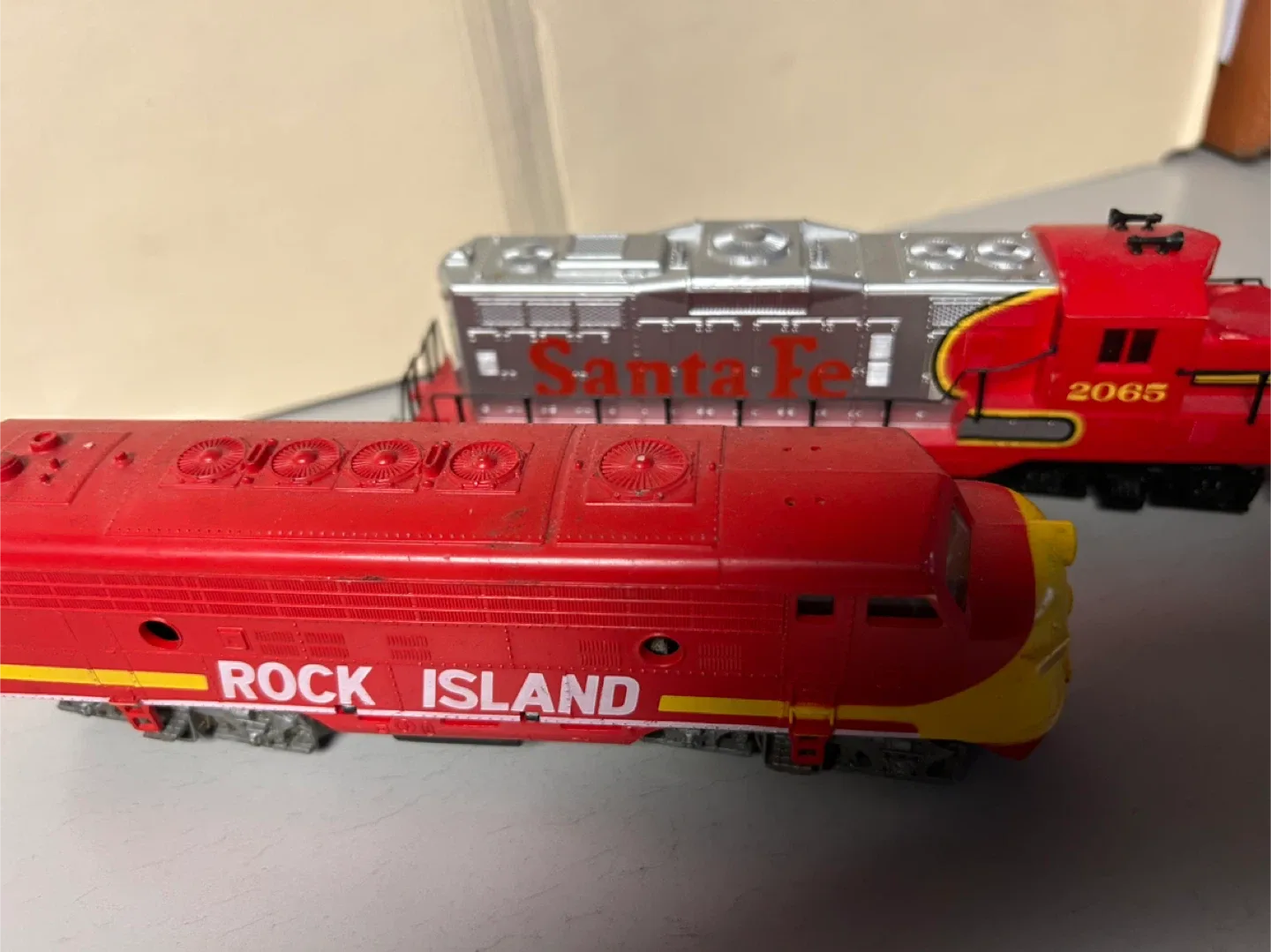 HO Trains and accessories image indicator(4)