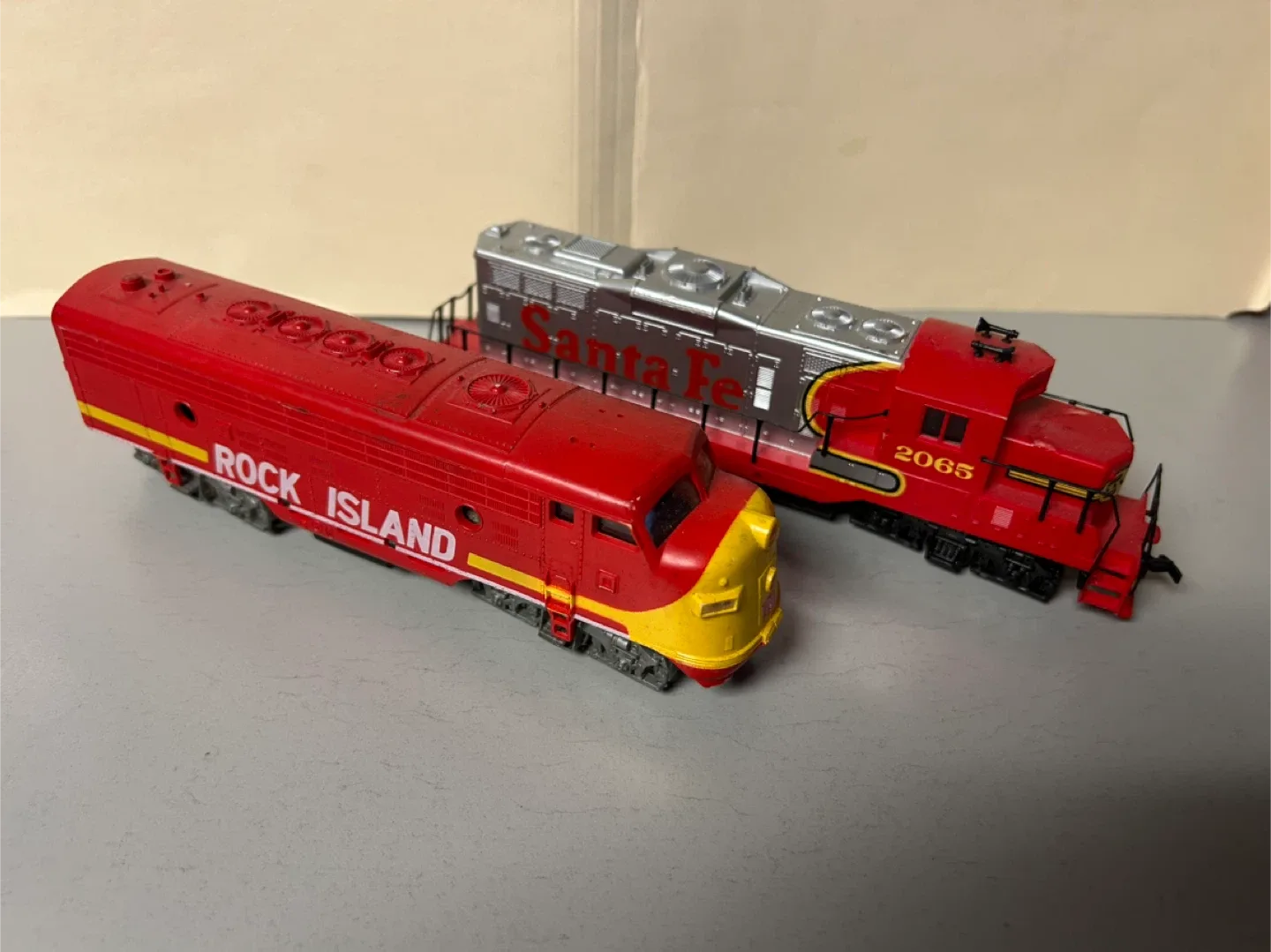 HO Trains and accessories image indicator(5)