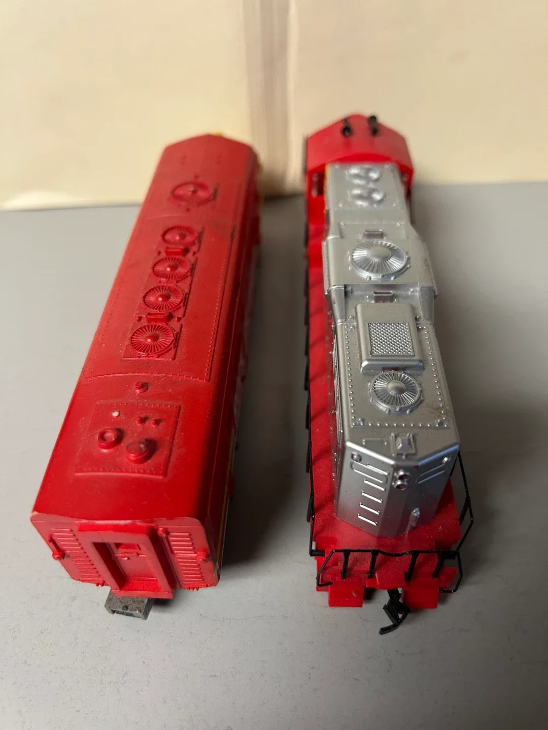 HO Trains and accessories image indicator(8)