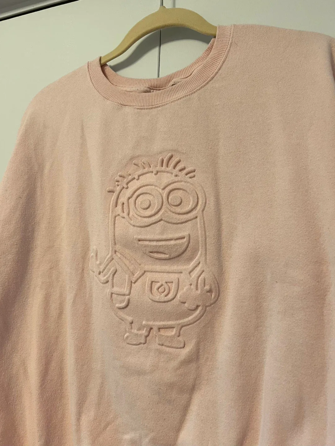 Minions Pink Sweater image indicator(2)