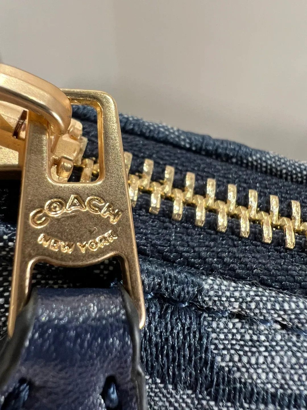 Coach Terri shoulder bag image indicator(7)