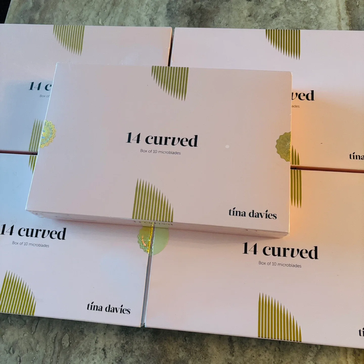 *New* $390 5x 10-Pack Tina Davies 14 Curve Microblade