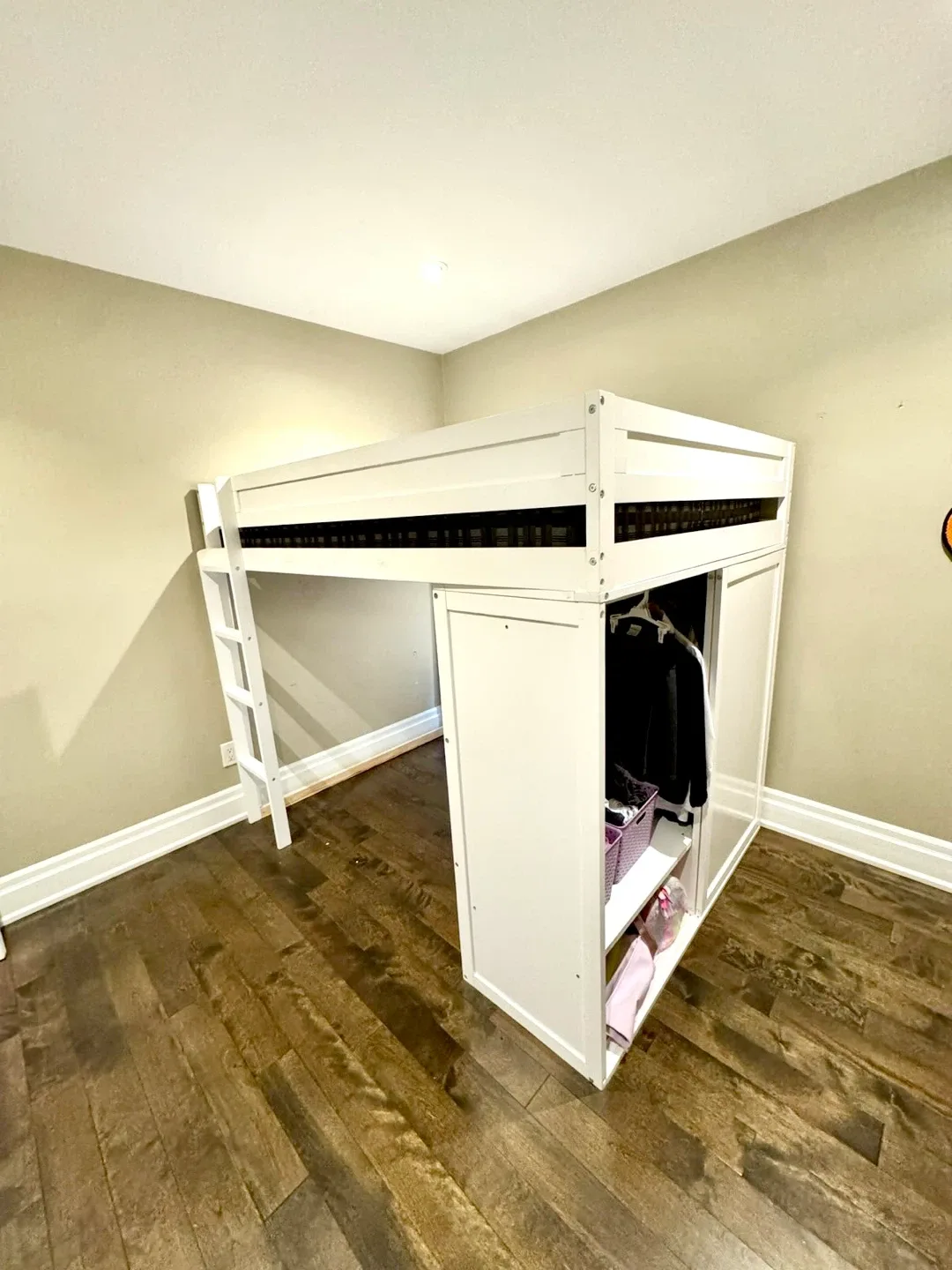 Loft Bed image indicator(2)