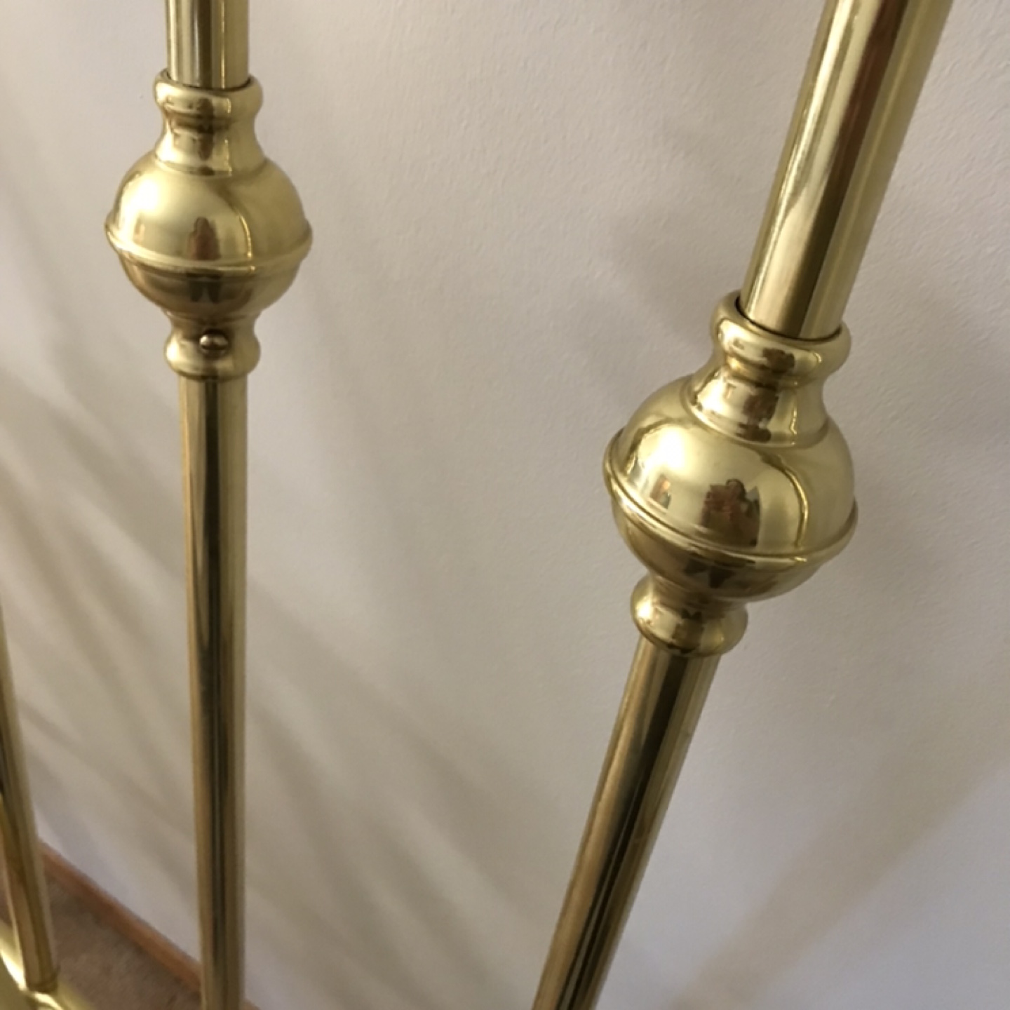 Victorian Brass Beds Headboard with Metal Bed Frame  - Gold - photo 5