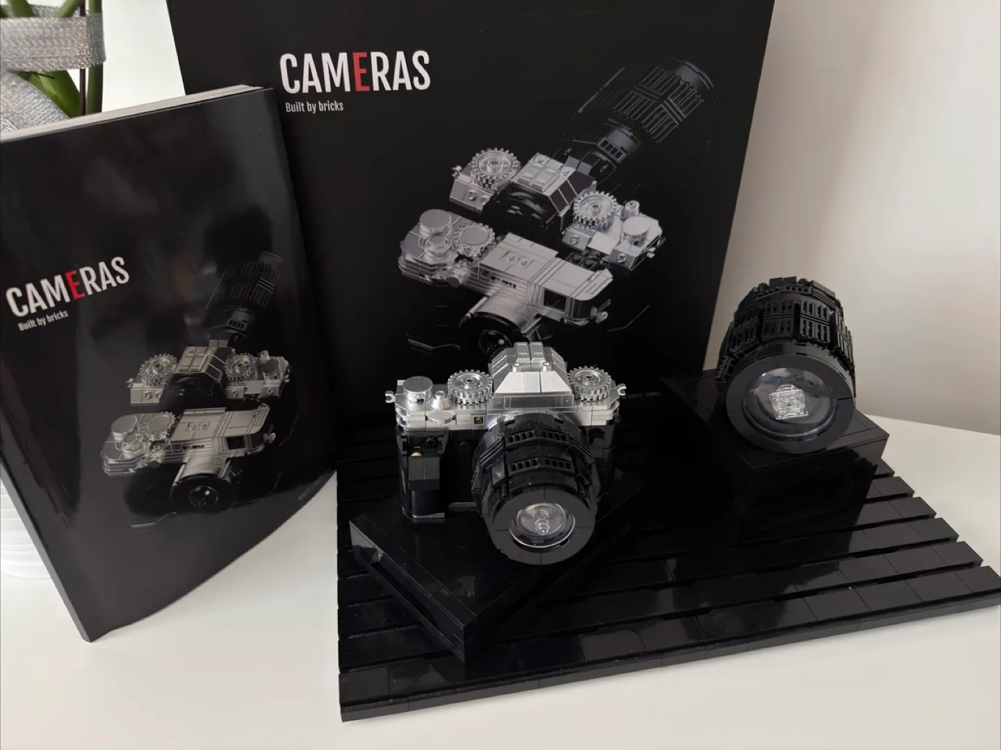 Cameras Built by Bricks Set - Half Assembled image indicator(3)