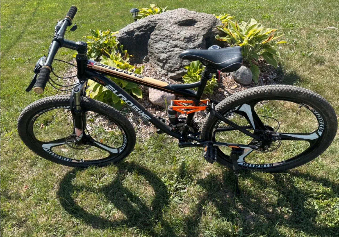 Mixed Lot of Used Bicycles image indicator(3)