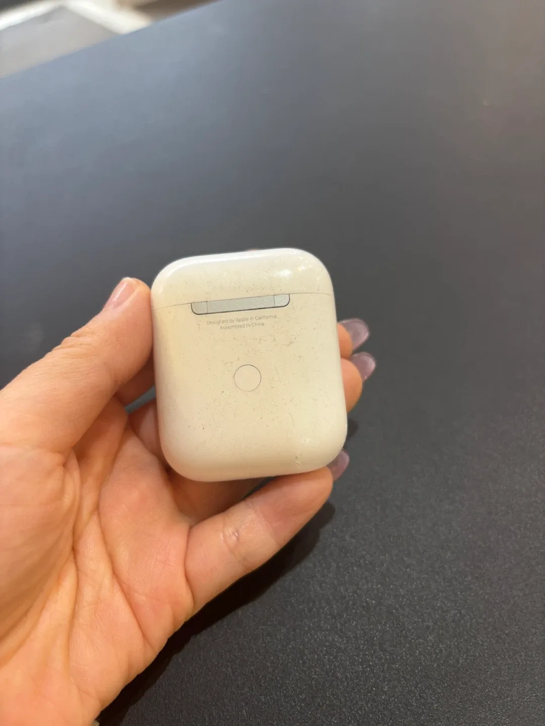 AirPods 1st or 2nd gen charging case ONLY image indicator(5)