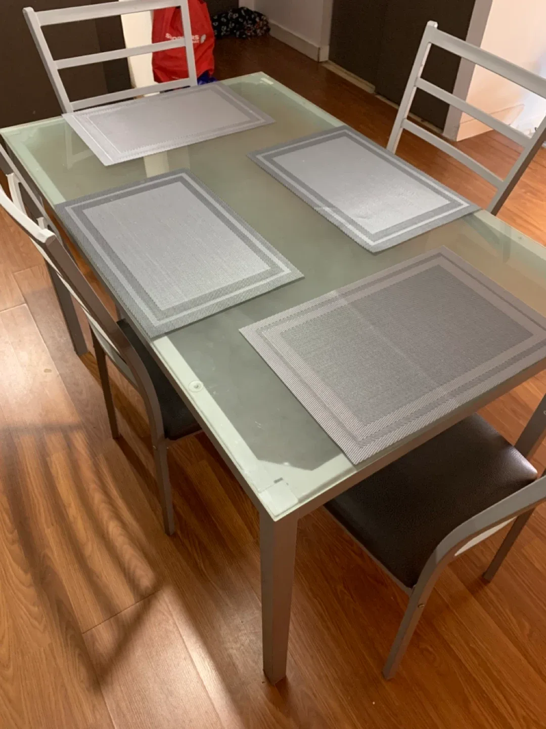 Glass Top Dining Table with 4 Chairs image indicator(4)