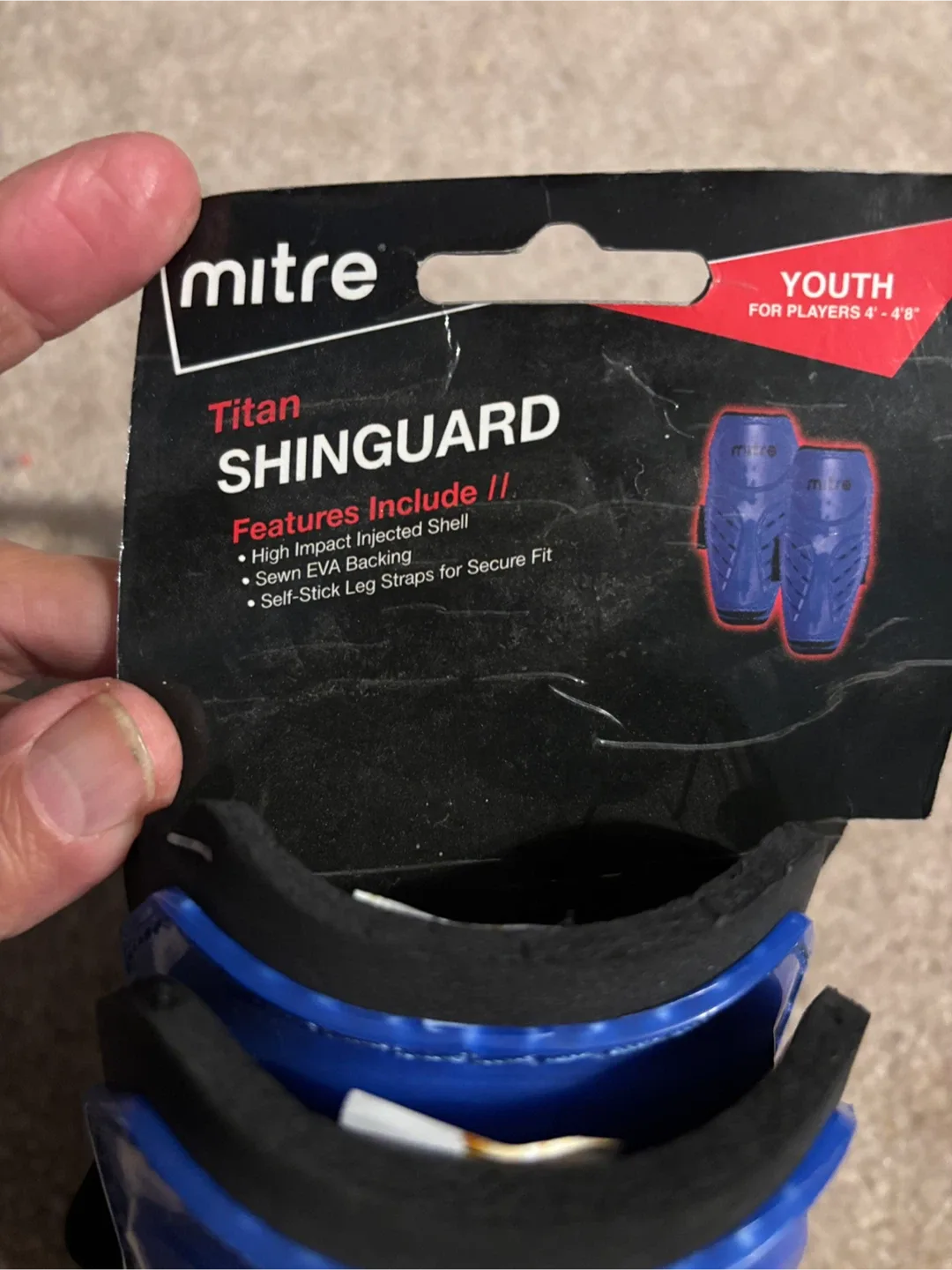 Mitre Titan Youth Shin Guards - Brand New - for players 4'-4'8" image indicator(2)