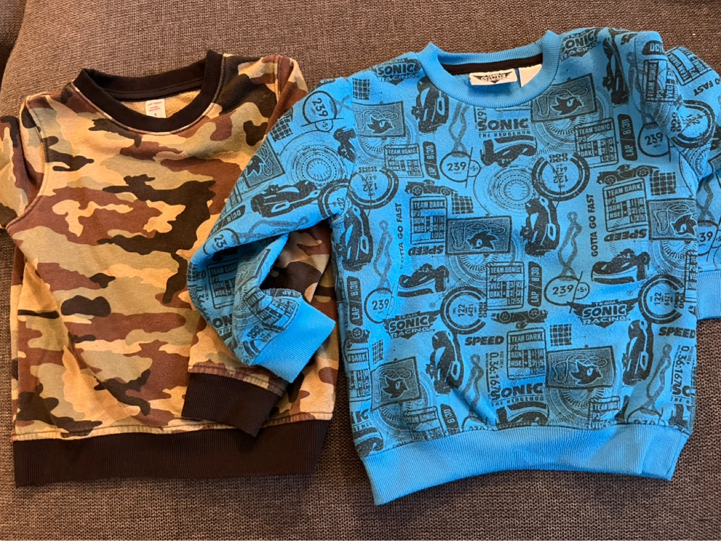 Team Sonic Racing & Camo Sweaters - Size 4