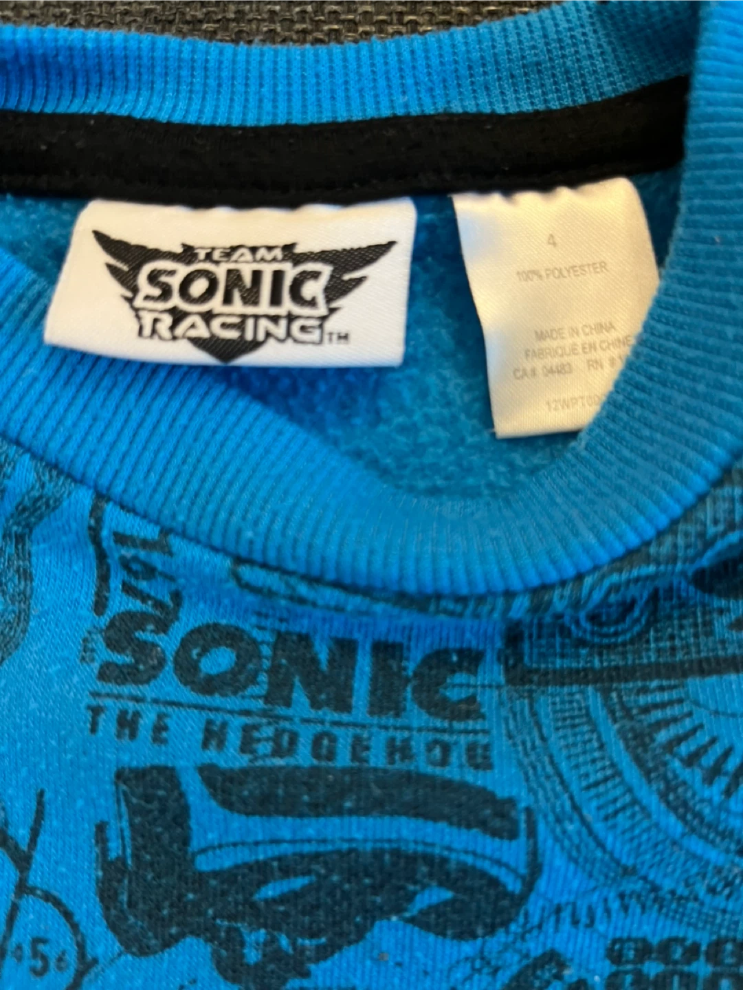 Team Sonic Racing & Camo Sweaters - Size 4 - photo 3