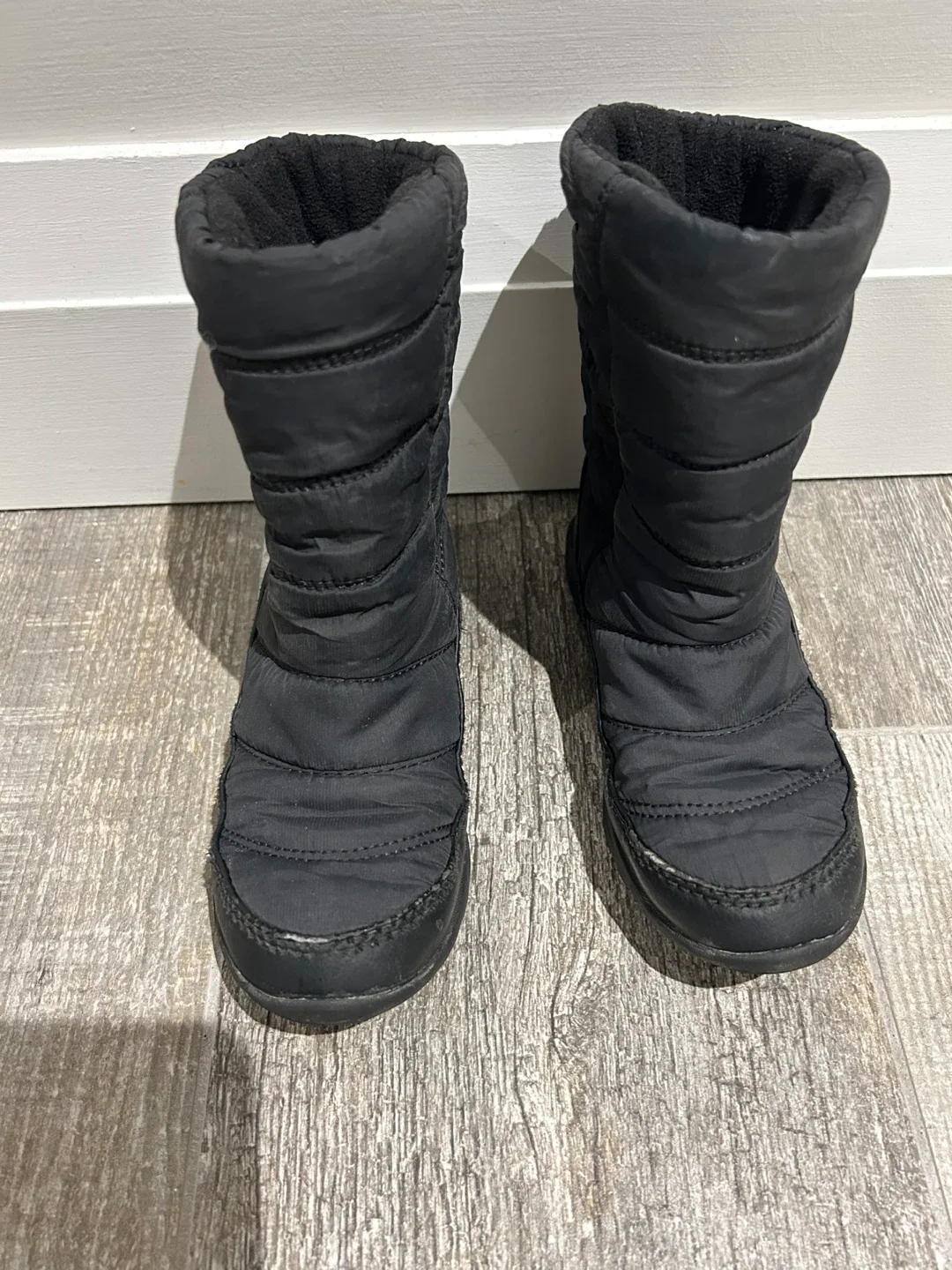 Sorel Black Puffy Winter Boots - Size 11 kids image indicator(2)