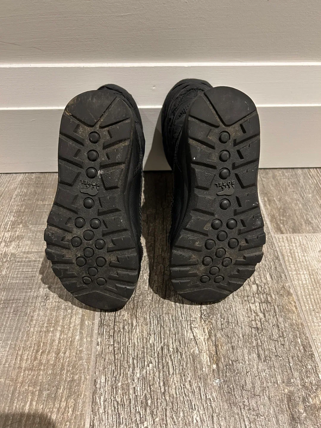 Sorel Black Puffy Winter Boots - Size 11 kids image indicator(6)