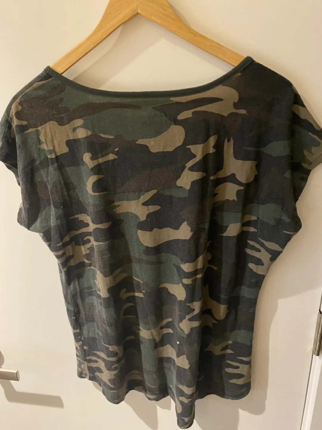 Ecko Unltd Camo Skull T-Shirt image indicator(3)