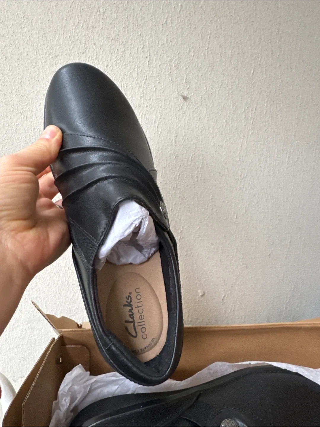 Clarks Collection Black Leather Slip-On Shoes image indicator(2)