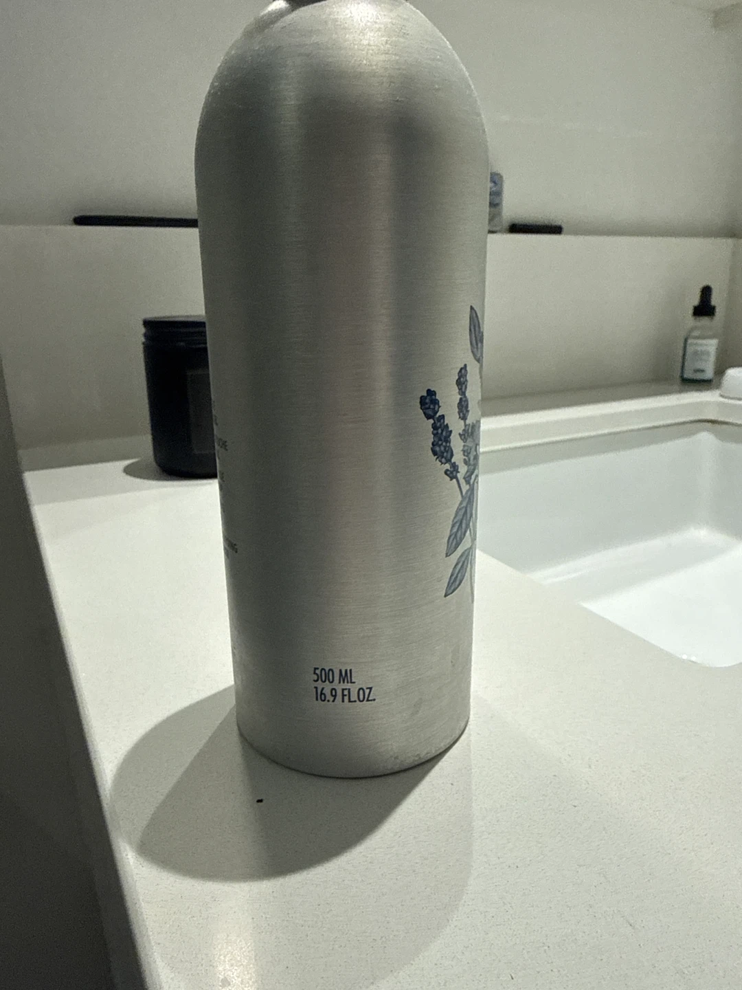 2 L'Occitane en Provence Pump Containters (Together) - photo 2