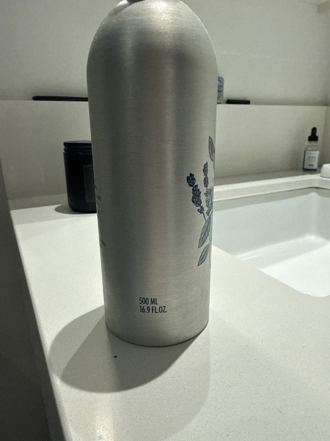 2 L'Occitane en Provence Pump Containters (Together) image indicator(2)