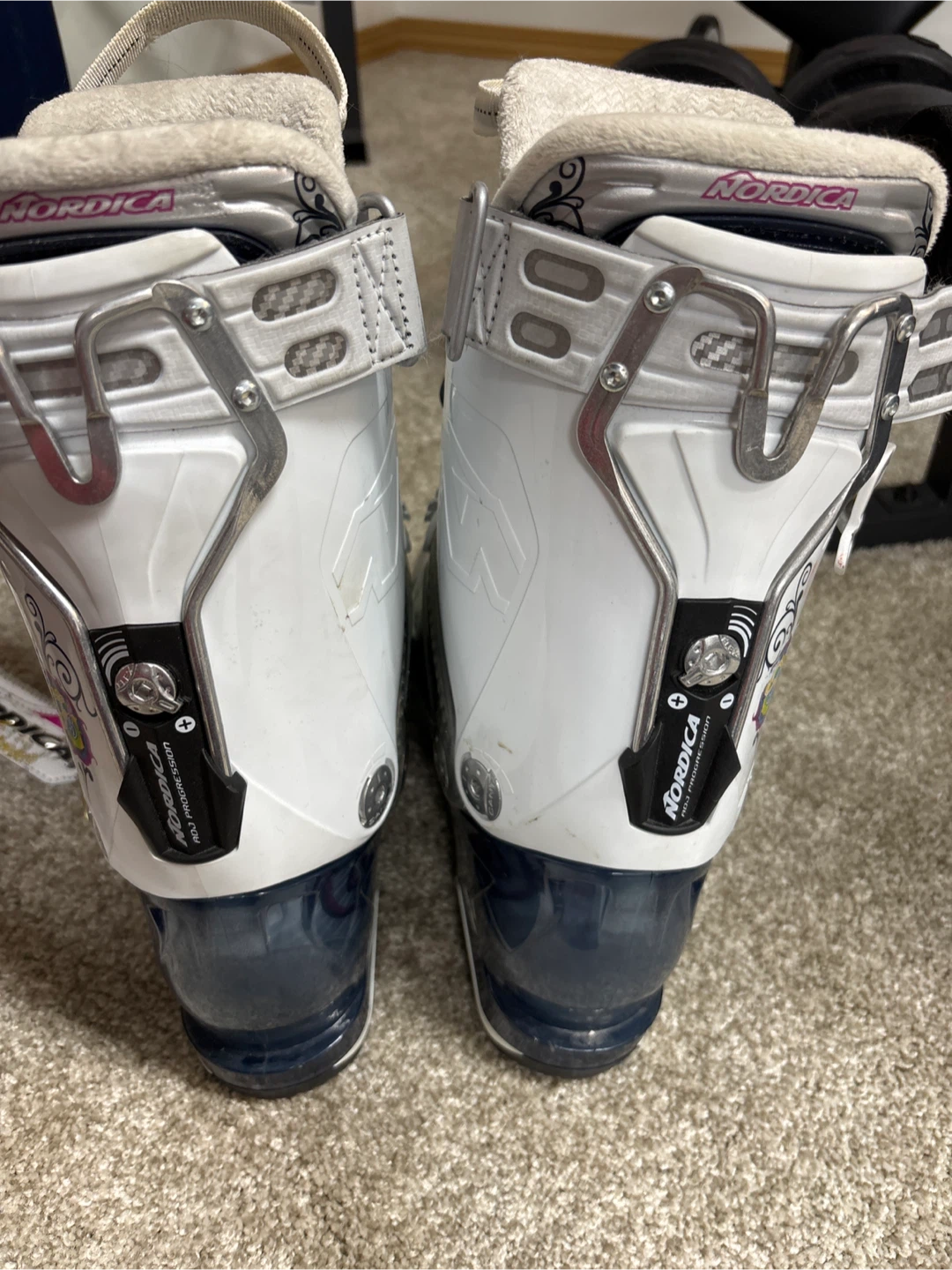 Nordica Ski Boots - photo 2