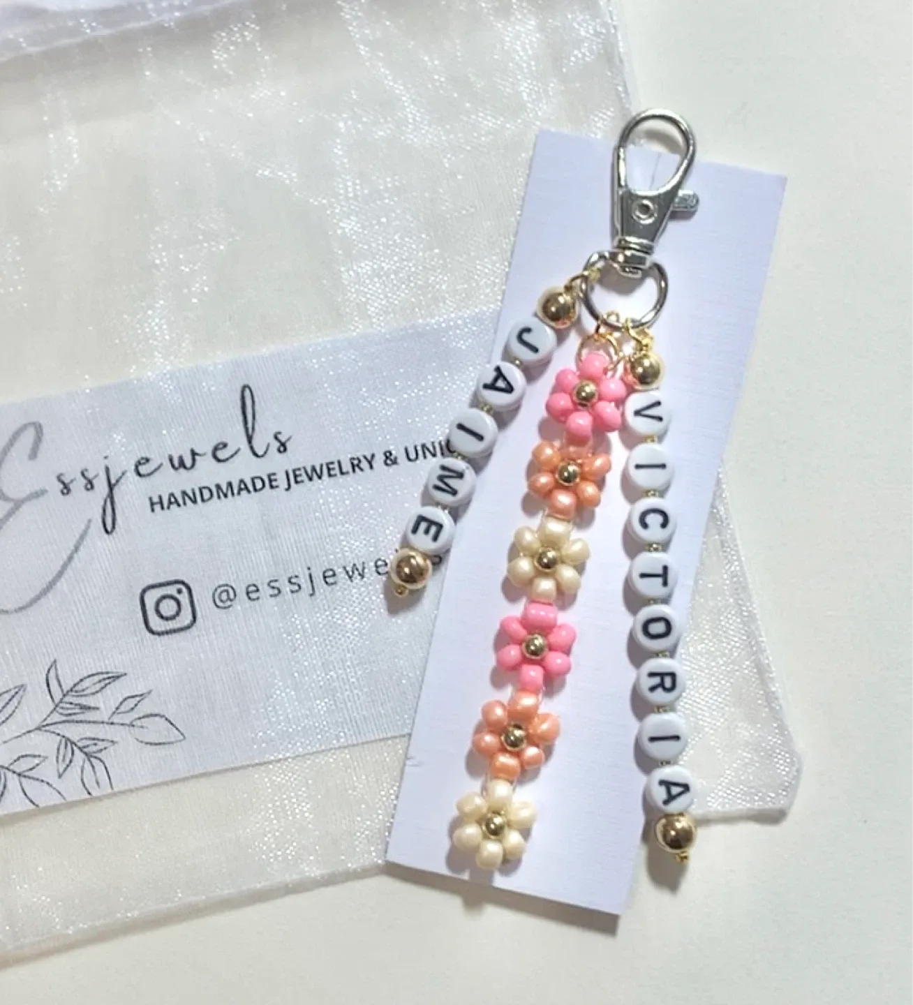 Personalized Name Bracelet / Keychain - Gift Ideas image indicator(4)