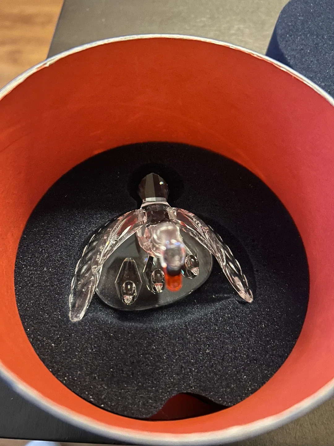 Swarovski crystal Swan Family image indicator(6)