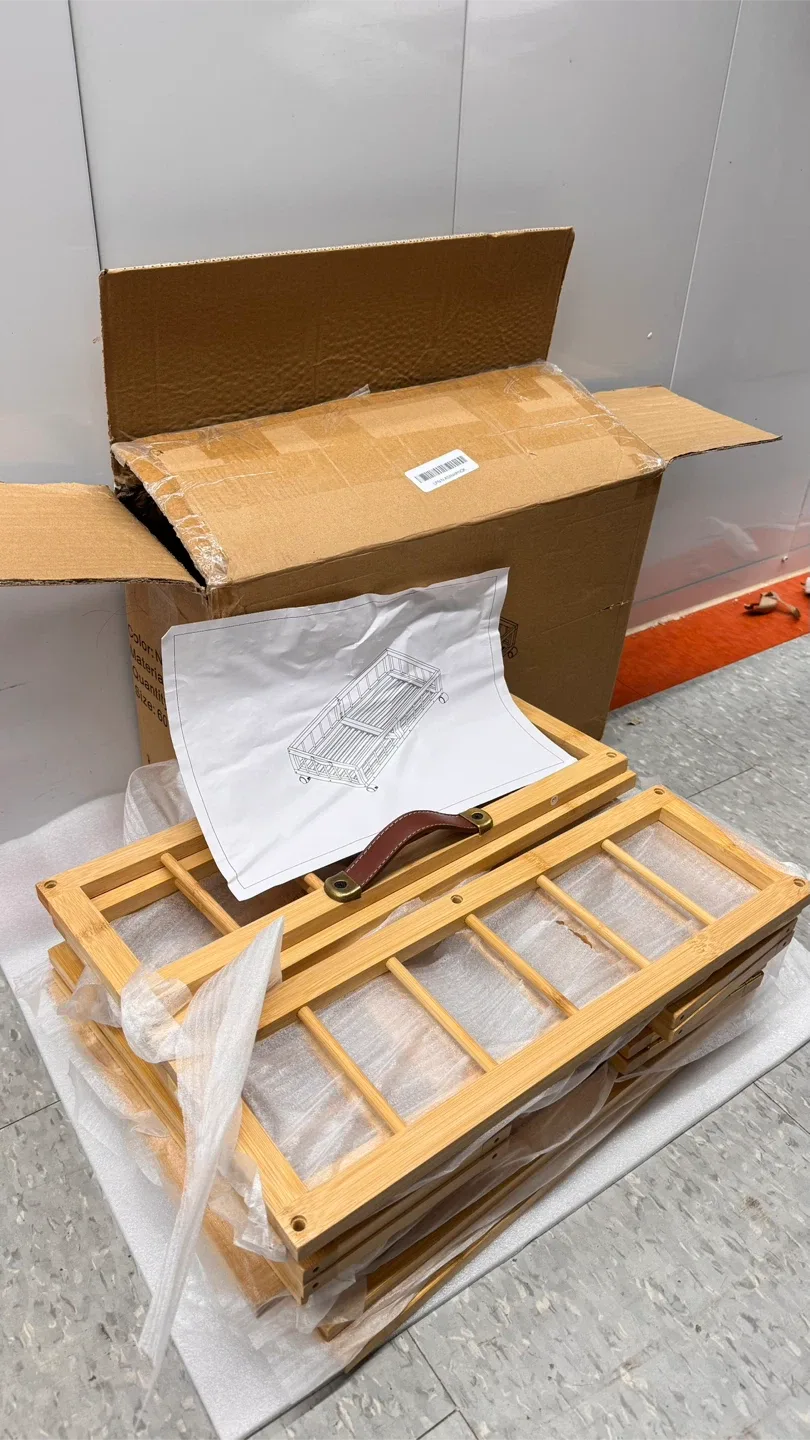 1 Under Bed Storage Container with Wheels image indicator(5)