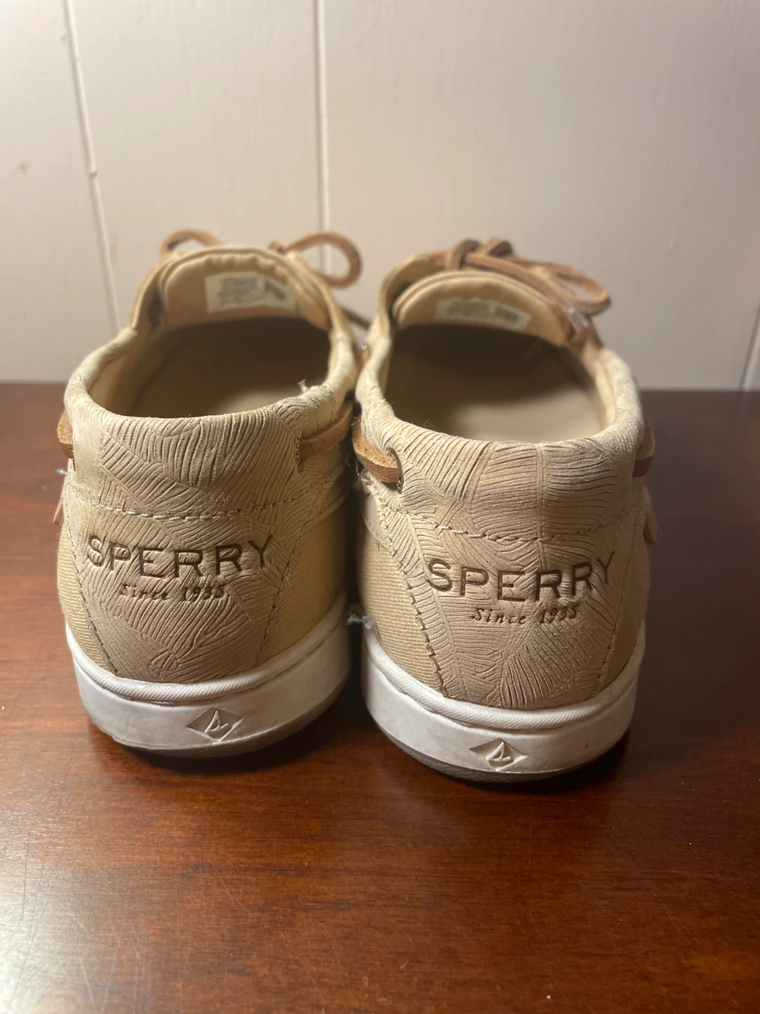 Sperry Shoes - Women's Size 7 - photo 2