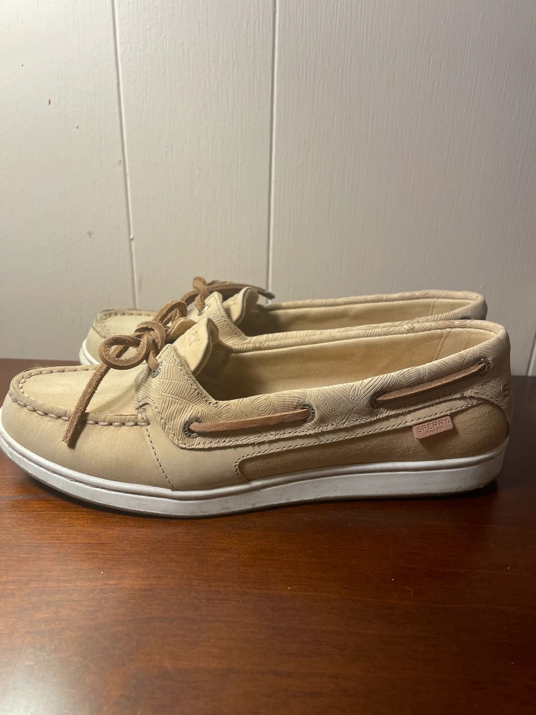 Sperry Shoes - Women's Size 7 - photo 3