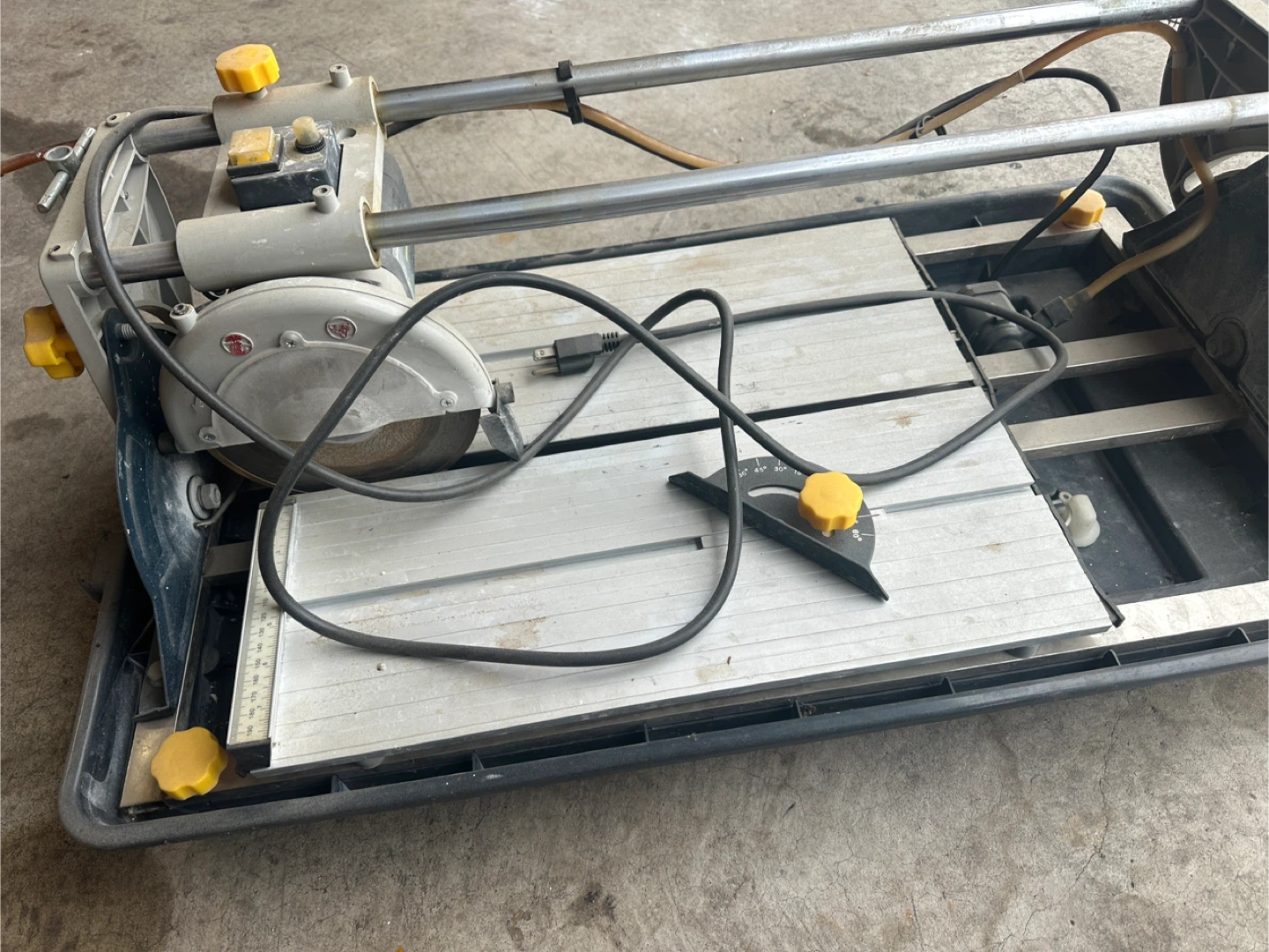 Tile Saw