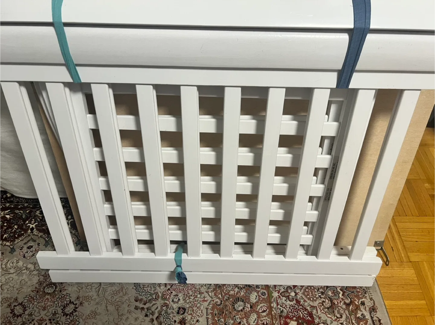 White mini Baby Crib Dimensions: L 39 H 38 W 25 inches image indicator(4)