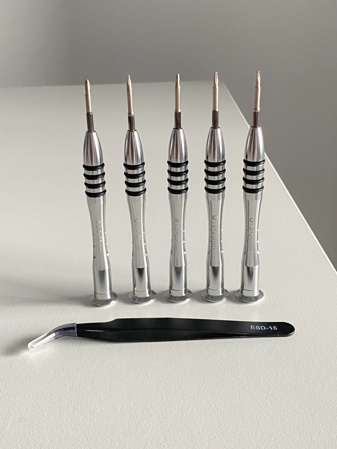 Stainless Steel Magnetic Screwdrivers for Macbook - photo 2