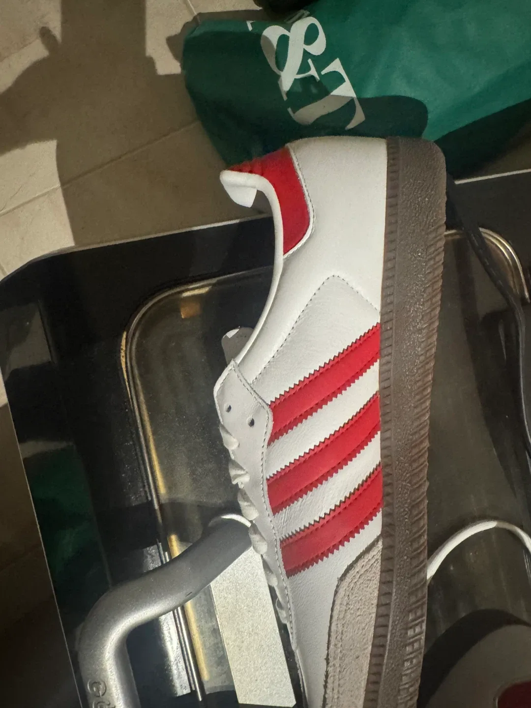 Adidas Samba White/Red Sneakers image indicator(3)