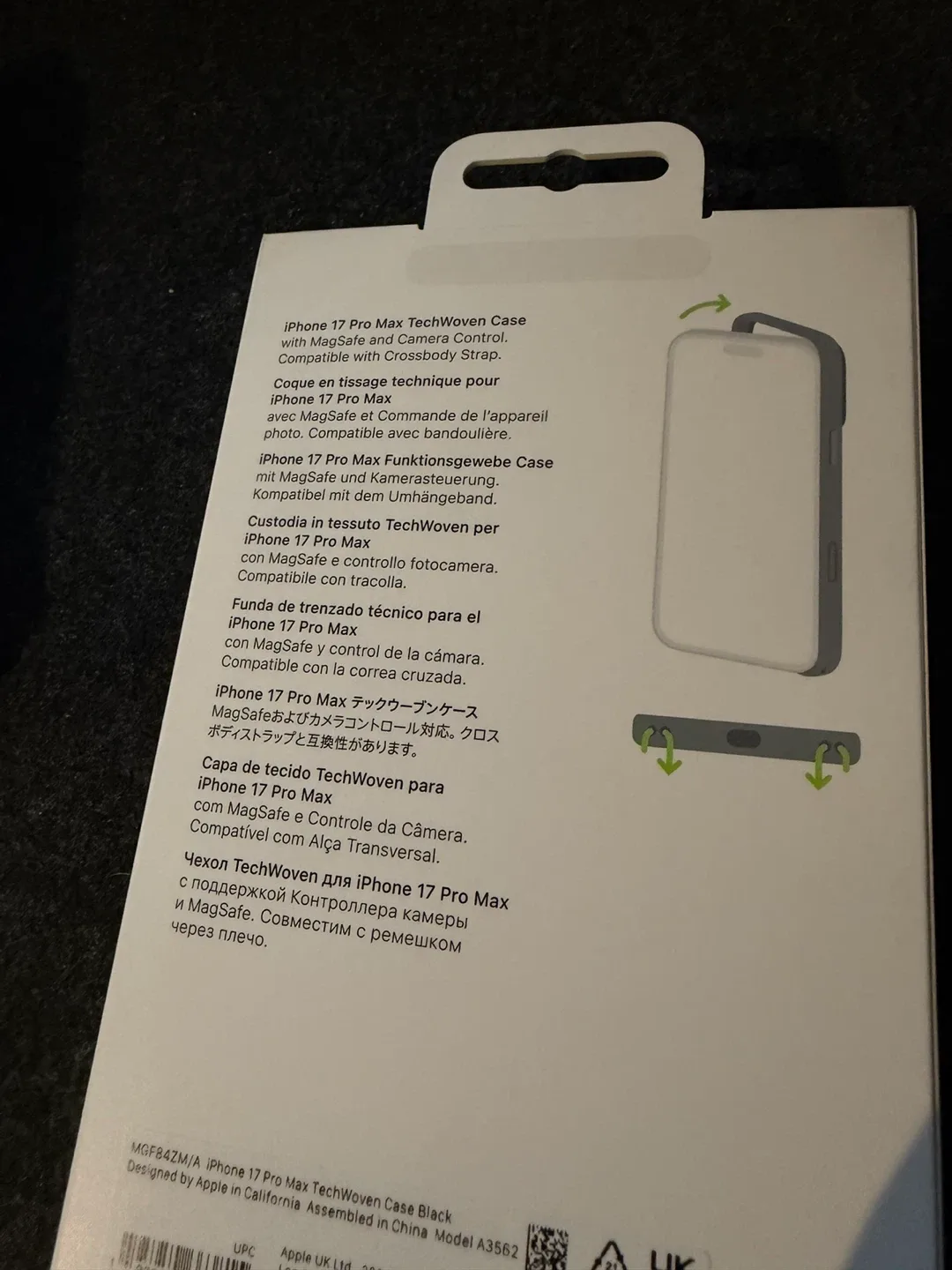 iPhone 17 Pro Max TechWoven Case Black image indicator(2)