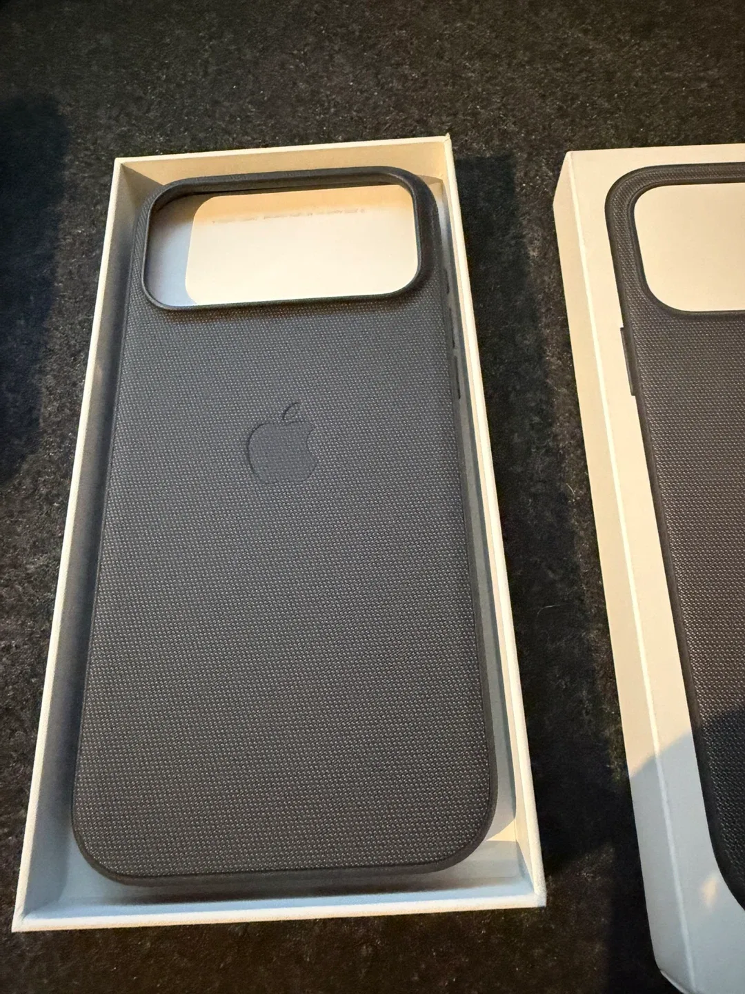 iPhone 17 Pro Max TechWoven Case Black image indicator(3)