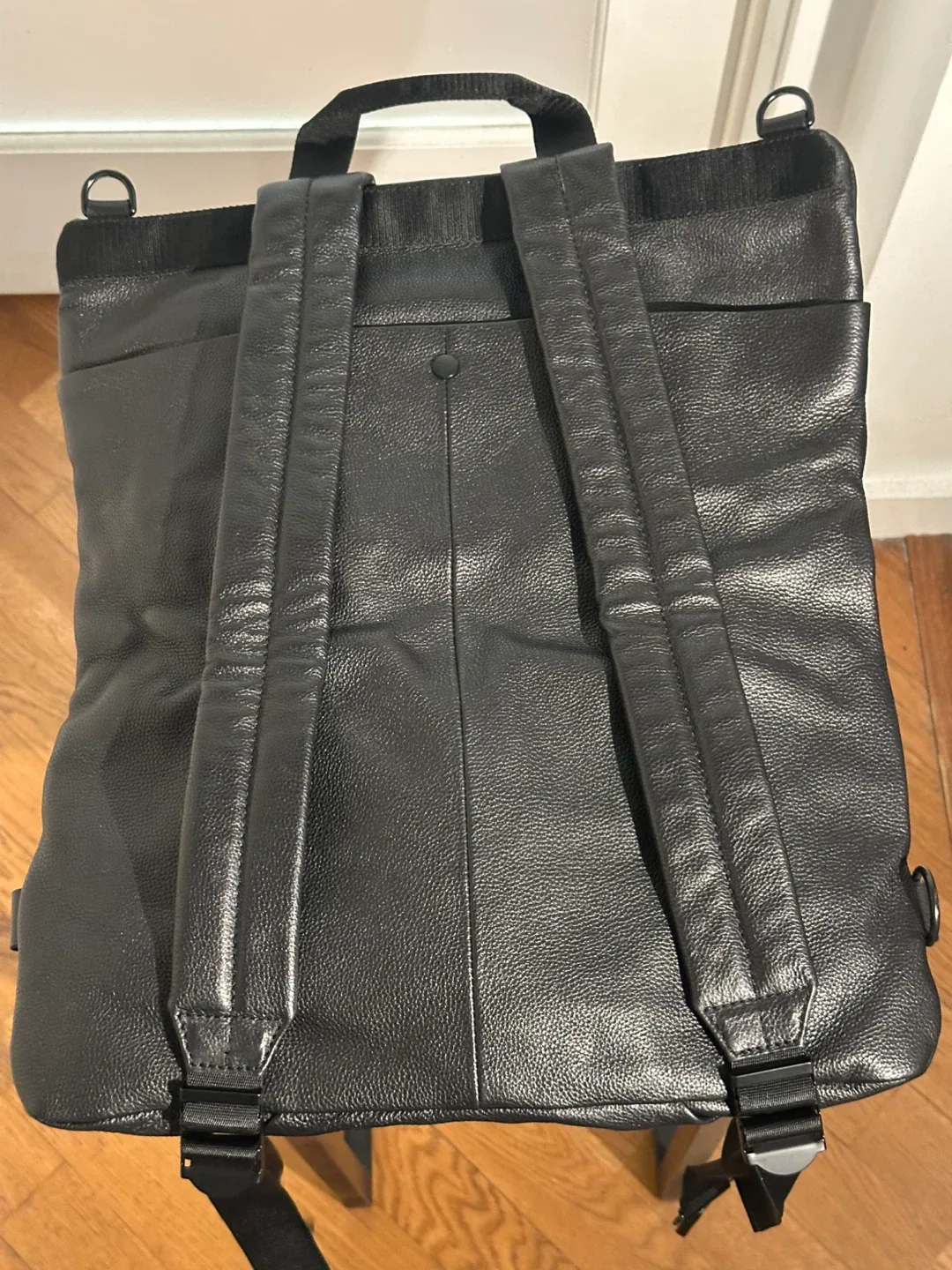 COS - Black Leather Backpack image indicator(2)