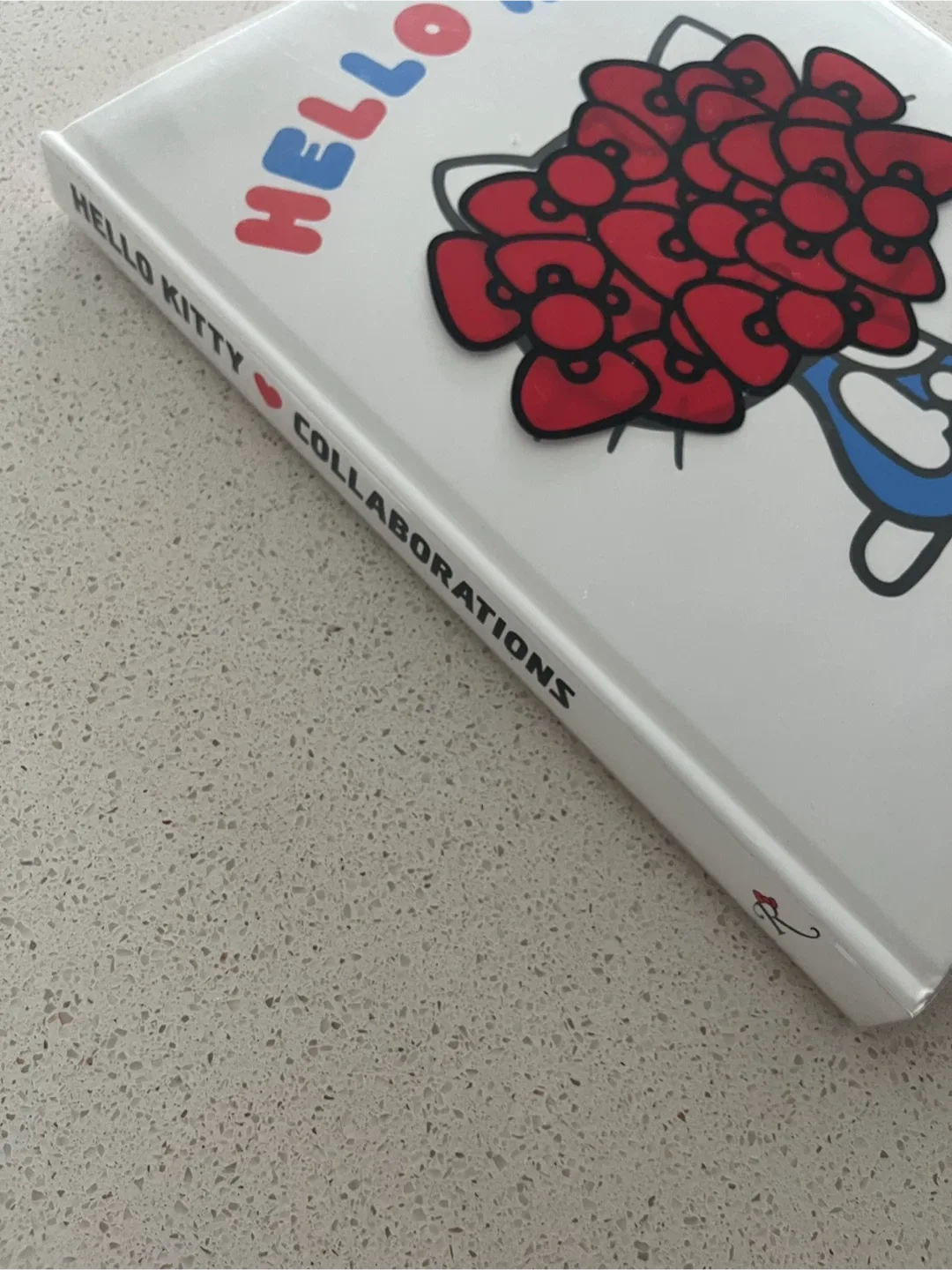 Hello Kitty Rizzoli Coffee Table Book image indicator(9)