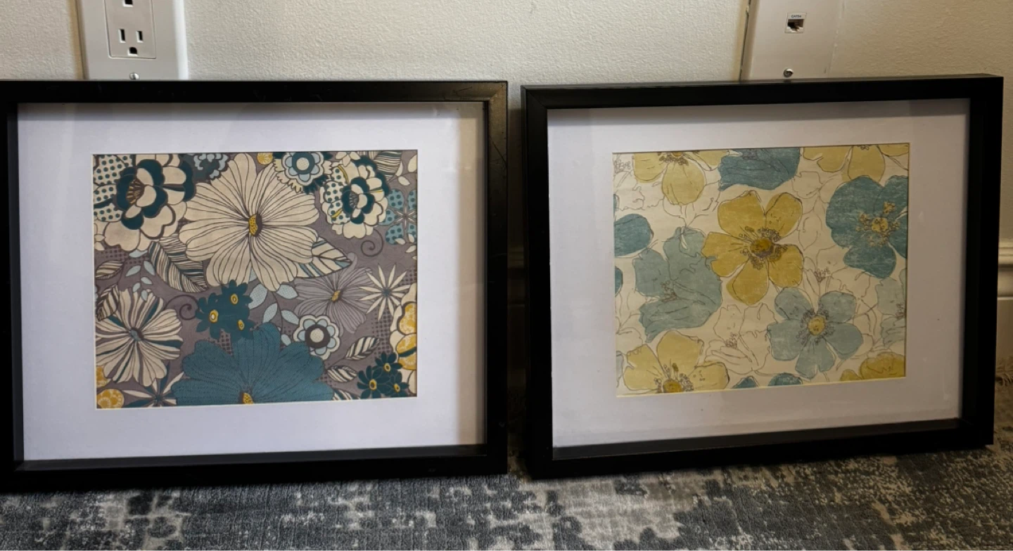 Set of 2 Framed Floral Prints