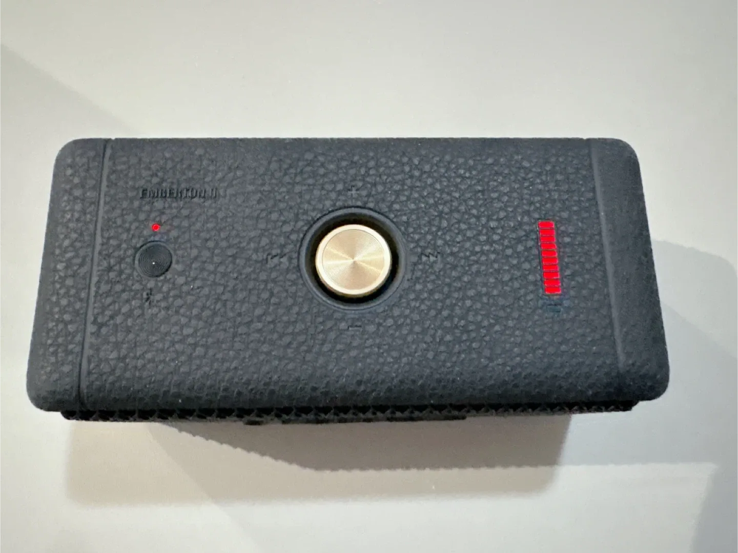 Marshall Emberton II Bluetooth Speaker - Black image indicator(2)