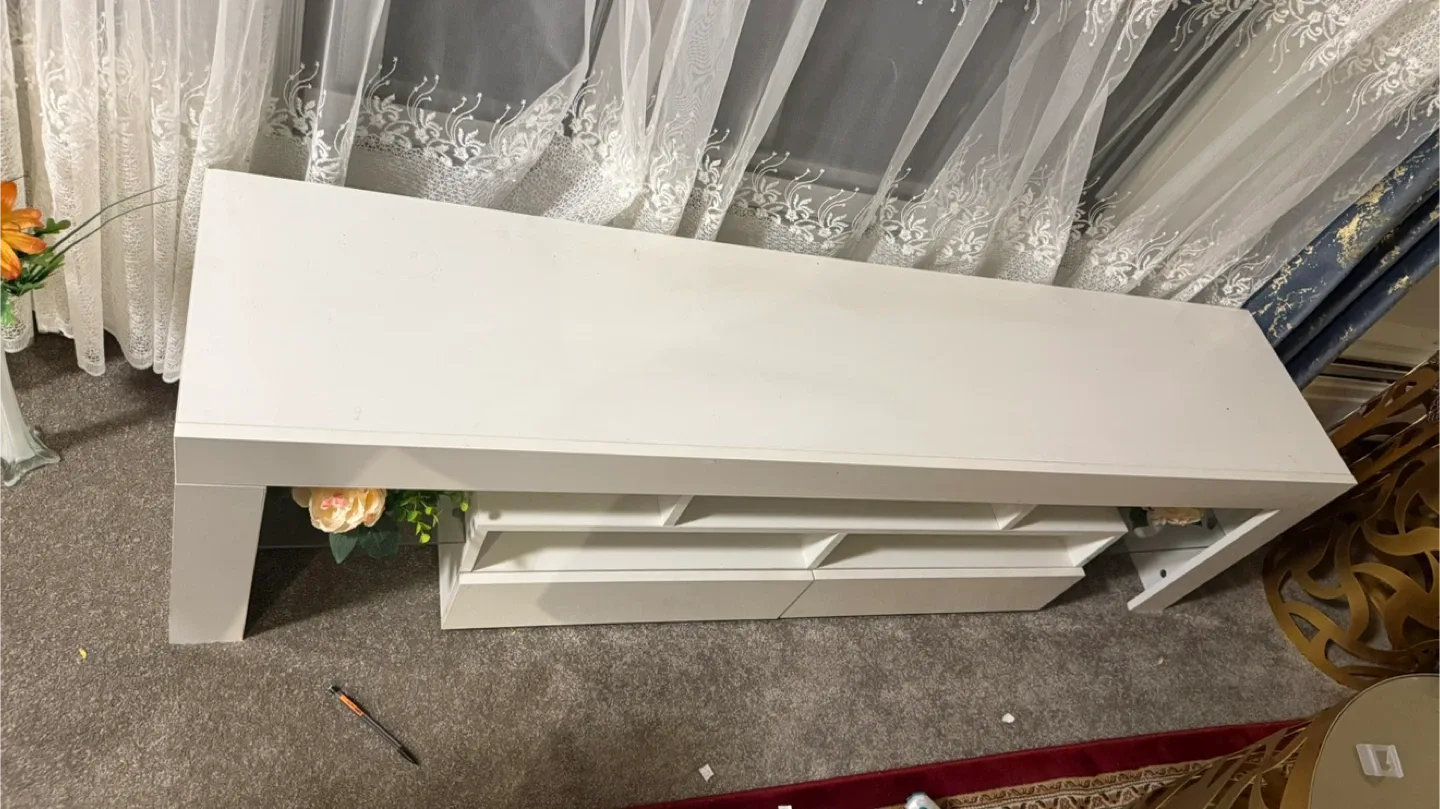 Blanc 78.5" White TV Unit image indicator(4)