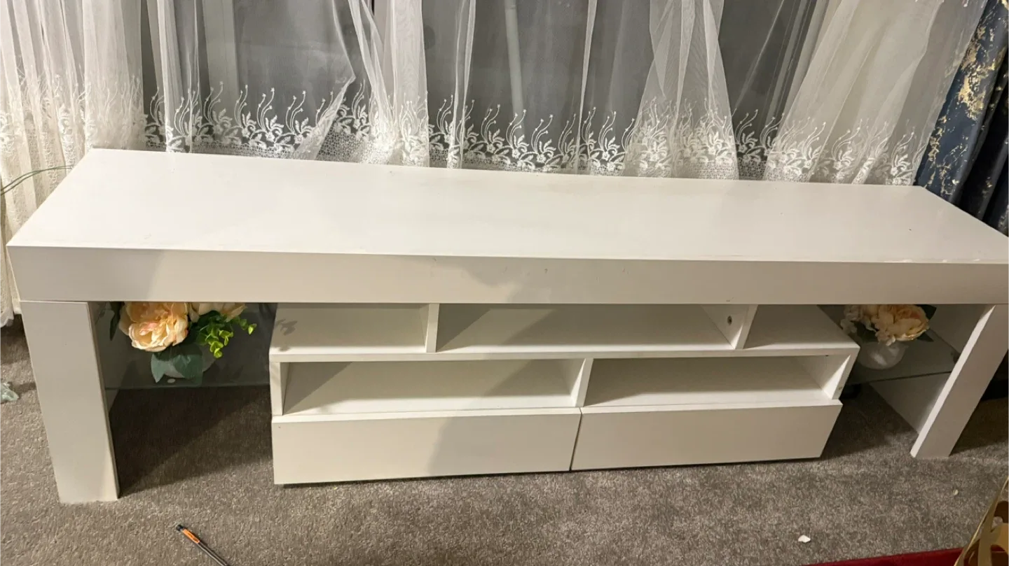 Blanc 78.5" White TV Unit image indicator(5)