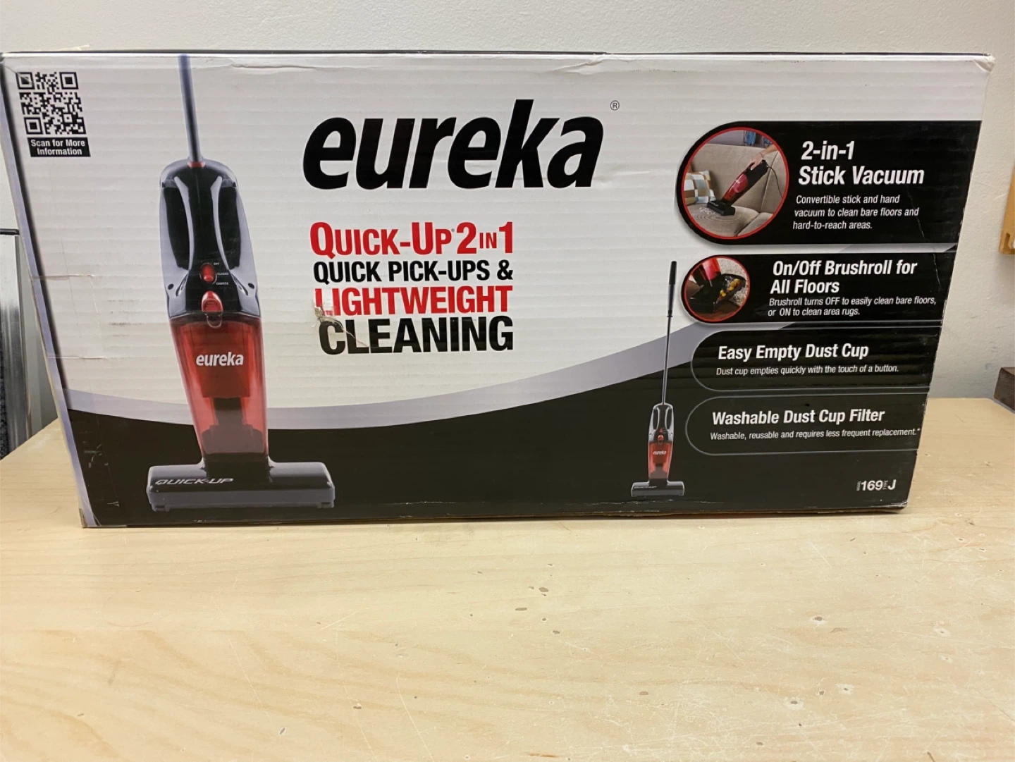 QQuick-Up 2 in 1 Stick Vacuum by Eureka,Bagless,corded