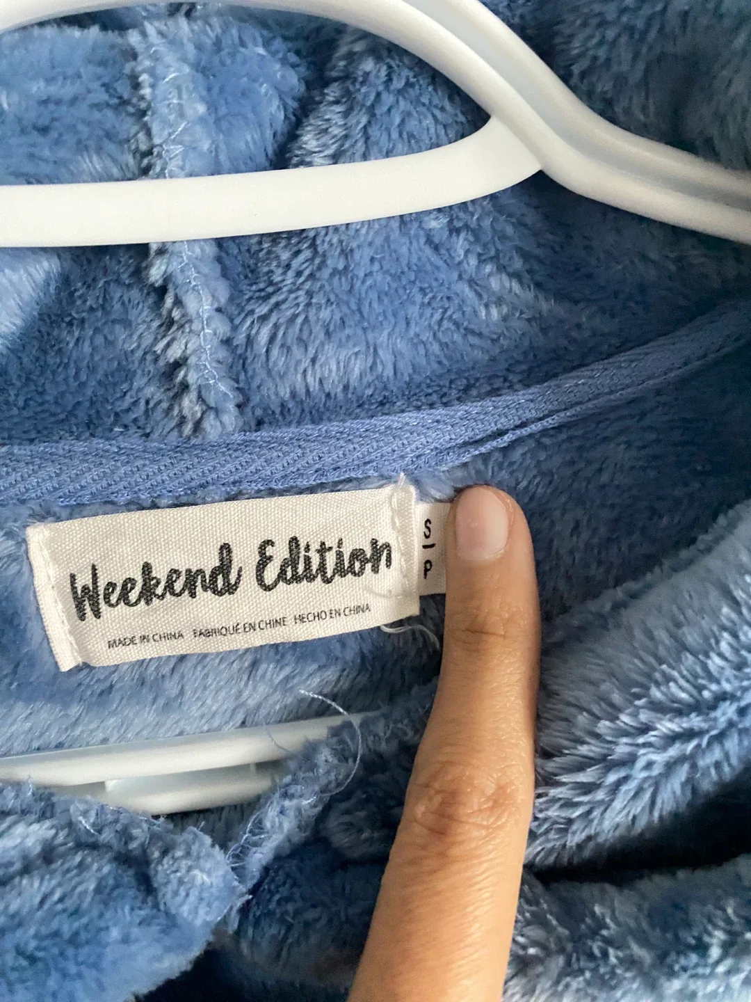 Soft & Warm Blanket Hoodie image indicator(4)