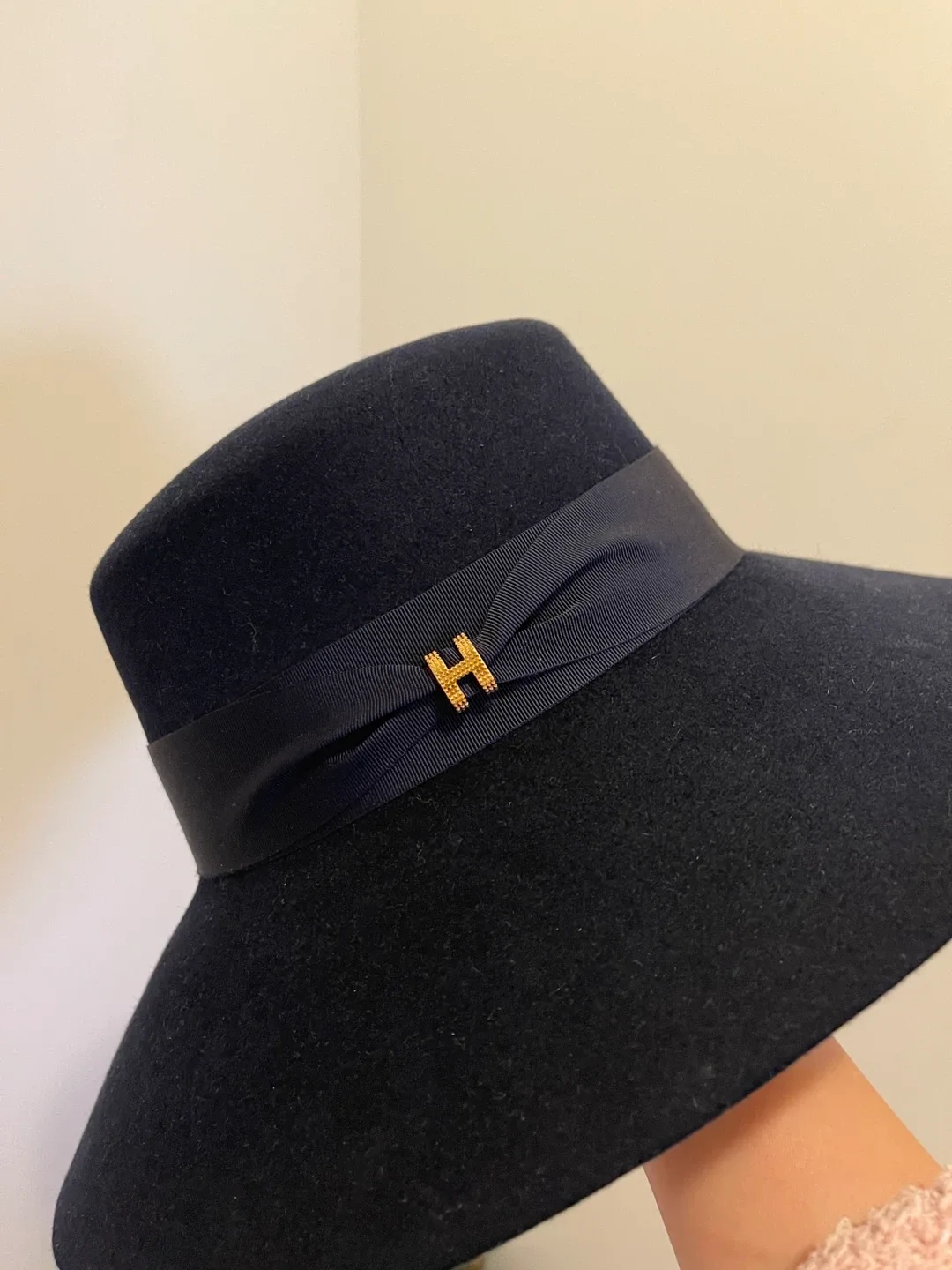 Hermès Farrah Pop H Hat (size 56) image indicator(2)