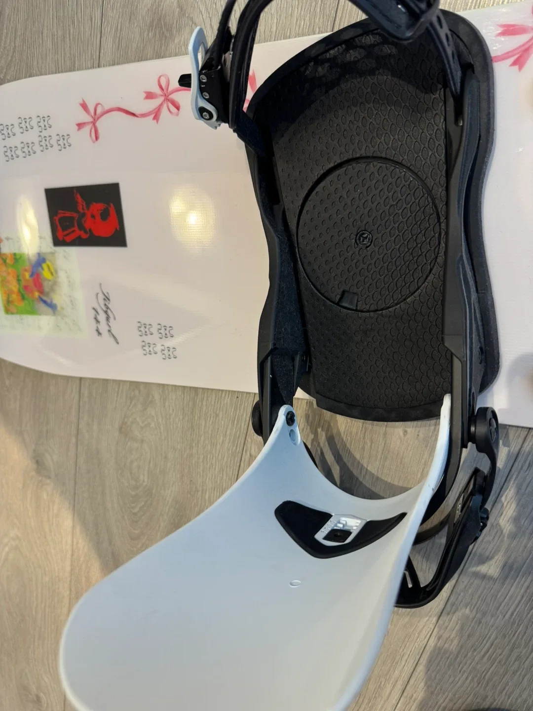 Public 144 Jib Snowboard with Bindings image indicator(7)