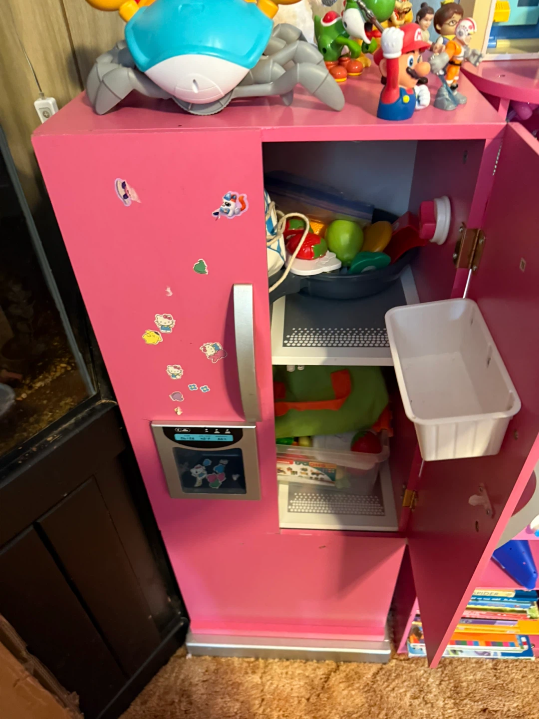 Pink Play Kitchen Refrigerator ( no food accessories) - photo 3