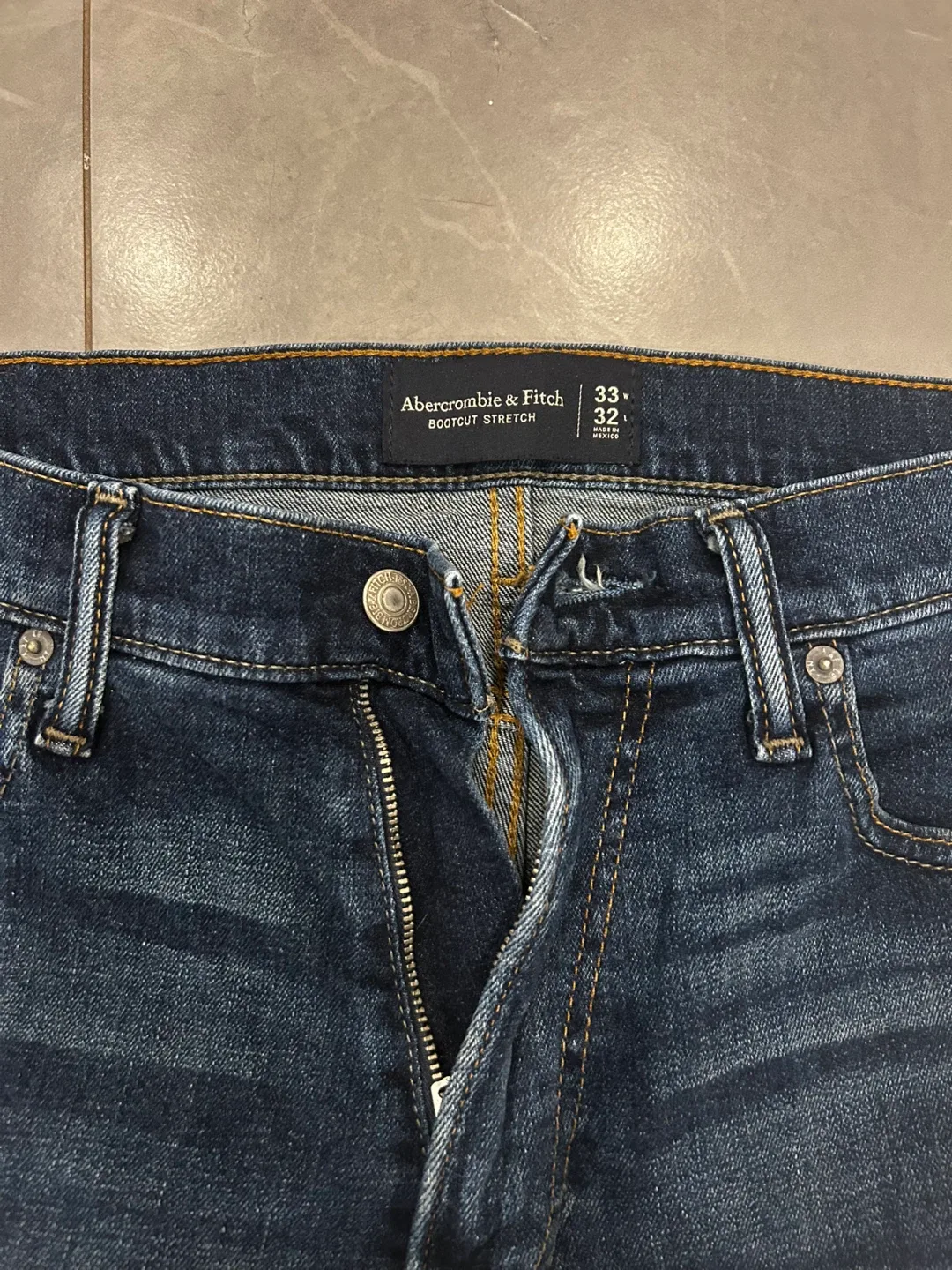 Abercrombie & Fitch Bootcut Stretch Jeans - 33x32 image indicator(2)