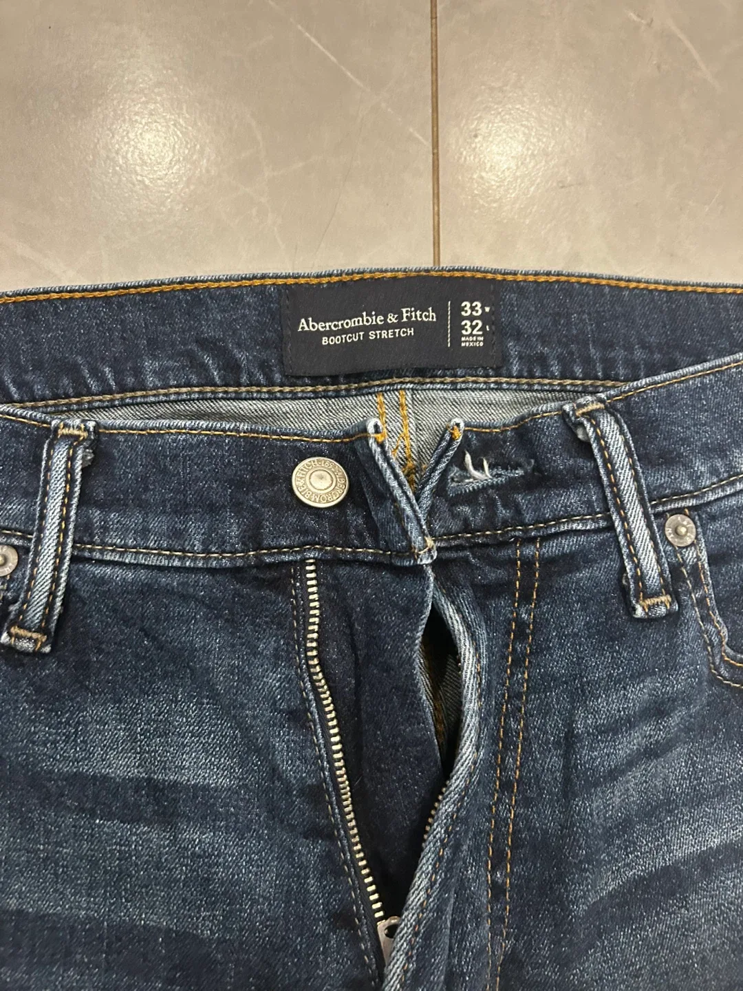 Abercrombie & Fitch Bootcut Stretch Jeans - 33x32 image indicator(7)