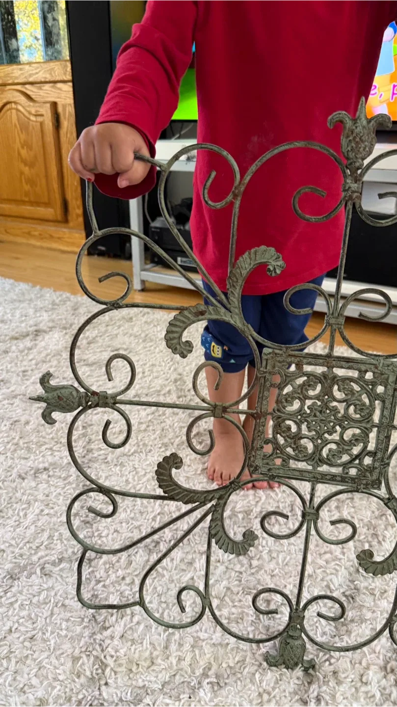 Vintage Metal Wall Decor Art image indicator(3)