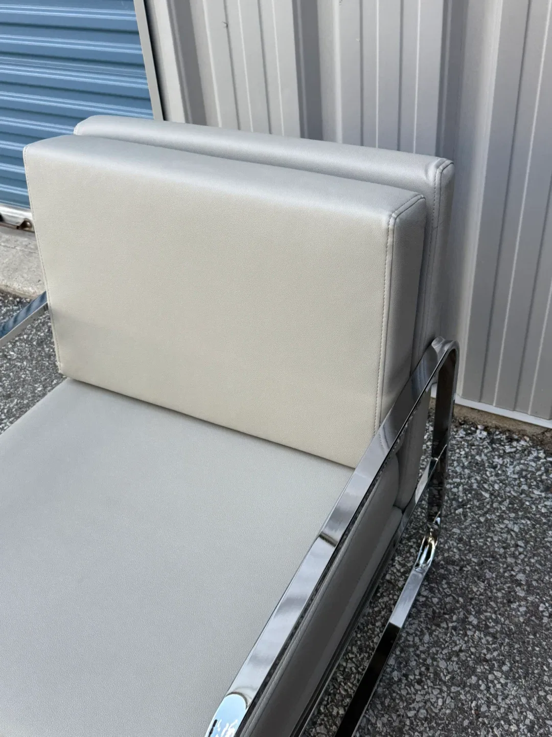 Modern Armchair Leather Gray image indicator(3)